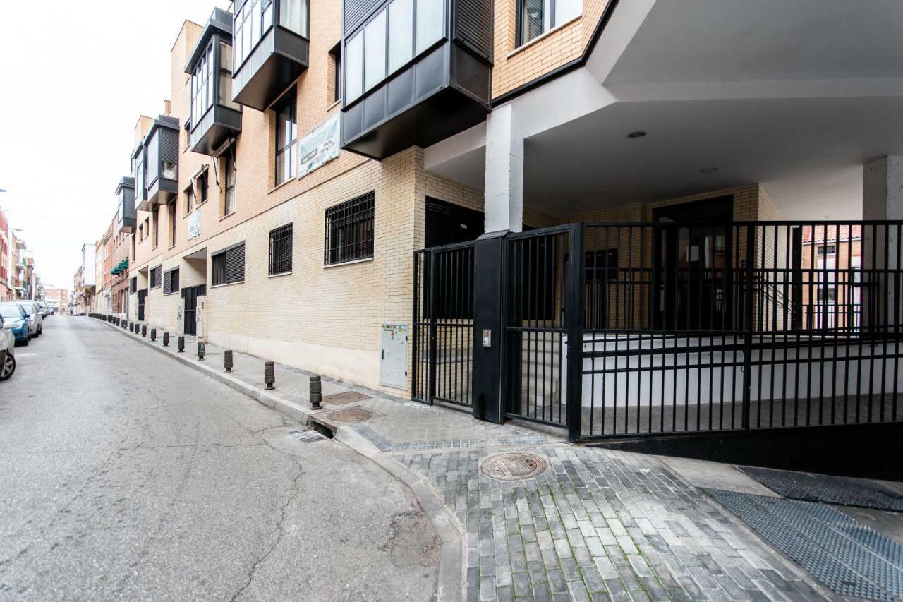 1 Habitacion Apartamento Temporada Lucero Madrid Dış mekan fotoğraf
